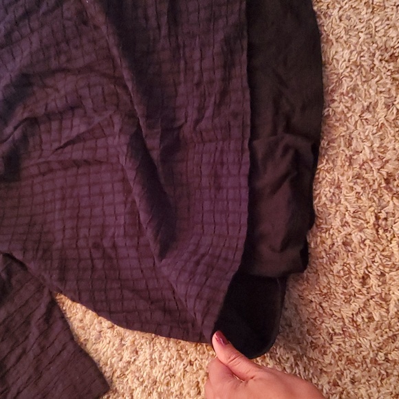 NWOT Soft Surroundings Lucie tunic lightweight black 3/4 sleeve size small - Picture 6 of 6